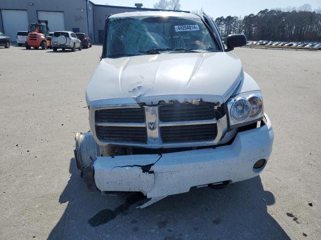 1D7HW42NX6S699190 - 2006 DODGE DAKOTA SLT WHITE photo 5