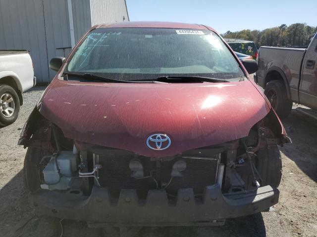 5TDZK3DC9BS096542 - 2011 TOYOTA SIENNA RED photo 5