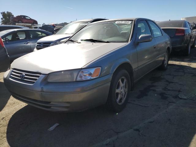 1998 TOYOTA CAMRY CE, 