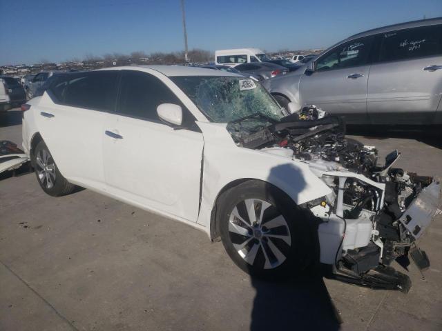 1N4BL4BV2PN311769 - 2023 NISSAN ALTIMA S WHITE photo 4