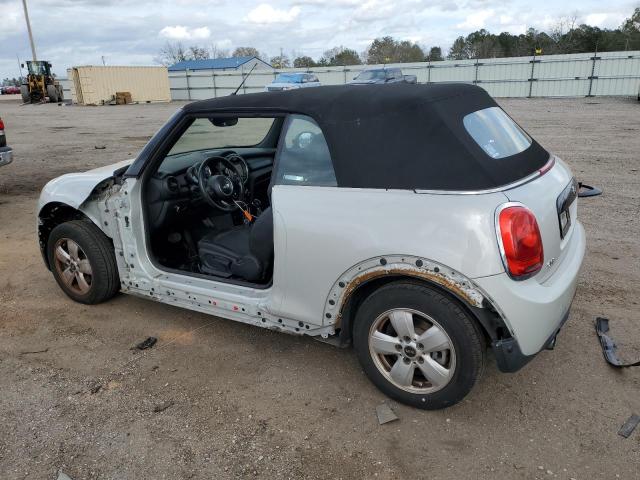 WMWWG5C37H3C99117 - 2017 MINI COOPER SILVER photo 2