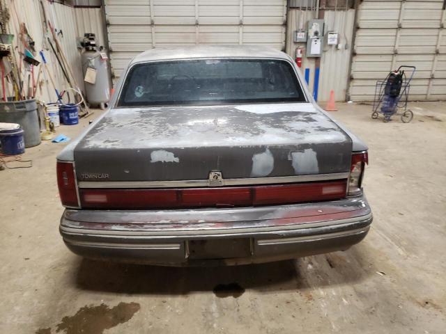1LNCM81WXMY628542 - 1991 LINCOLN TOWN CAR EXECUTIVE GRAY photo 6