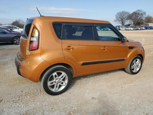 KNDJT2A29B7205916 - 2011 KIA SOUL + ORANGE photo 3