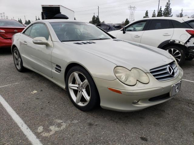 WDBSK75F43F011320 - 2003 MERCEDES-BENZ SL 500R SILVER photo 4