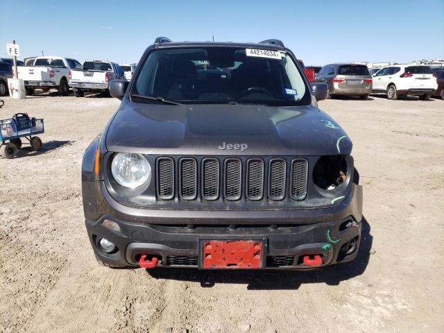 ZACCJBCTXGPD55225 - 2016 JEEP RENEGADE TRAILHAWK CHARCOAL photo 5