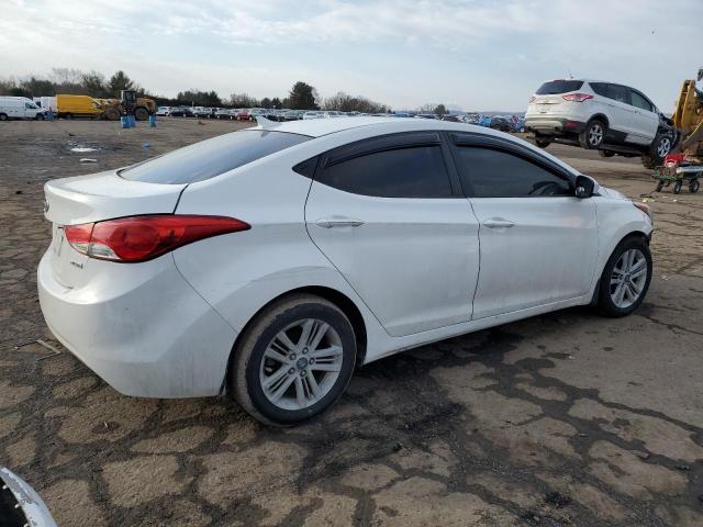 5NPDH4AE8CH136539 - 2012 HYUNDAI ELANTRA GLS WHITE photo 3