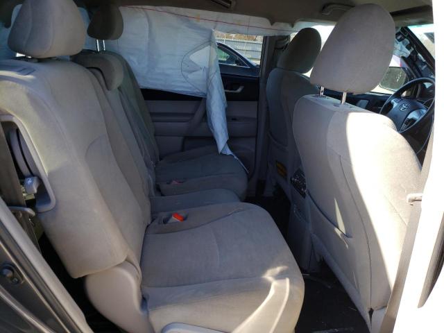 5TDBK3EH8DS268638 - 2013 TOYOTA HIGHLANDER BASE رمادي صورة 11