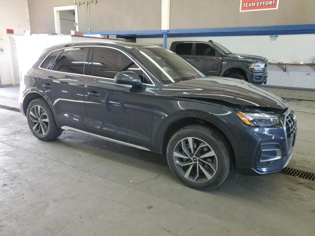 WA1CAAFY2M2059603 - 2021 AUDI Q5 PRESTIGE 灰色 照片 4