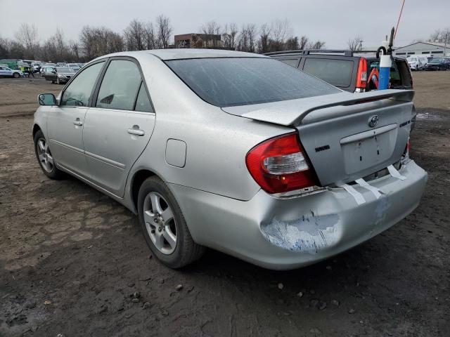 4T1BE32K23U696606 - 2003 TOYOTA CAMRY LE SILVER photo 2