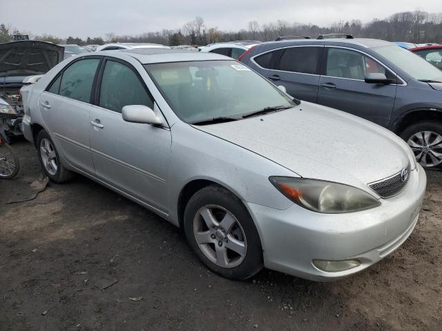 4T1BE32K23U696606 - 2003 TOYOTA CAMRY LE SILVER photo 4