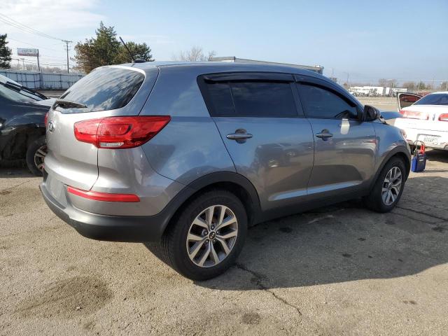 KNDPB3ACXG7853672 - 2016 KIA SPORTAGE LX GRAY photo 3