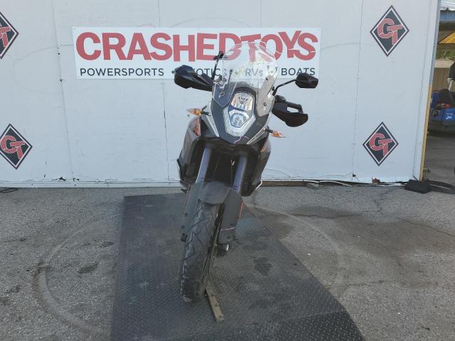 VBKV19400GM935795 - 2016 KTM 1190 ADVENTURE GRAY photo 2