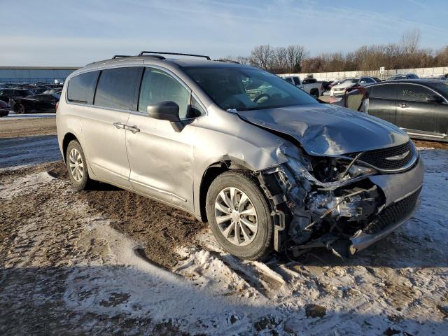 2C4RC1BG2HR506655 - 2017 CHRYSLER PACIFICA TOURING L SILVER photo 4