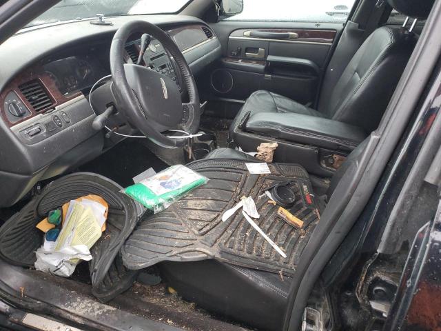 2LNBL8EV8BX763130 - 2011 LINCOLN TOWN CAR EXECUTIVE L BLACK photo 7