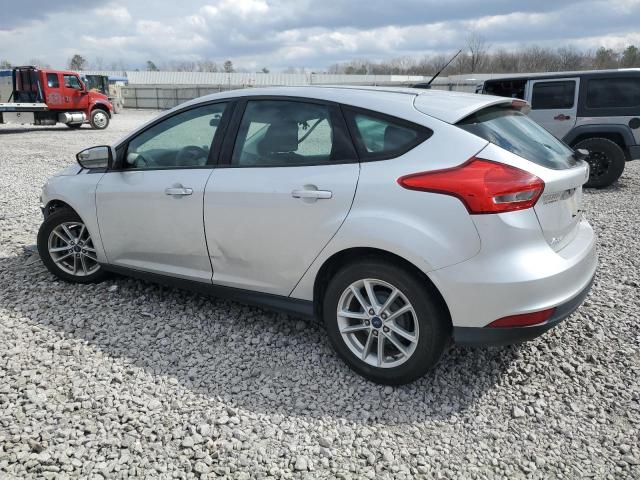 1FADP3K22FL223909 - 2015 FORD FOCUS SE SILVER photo 2