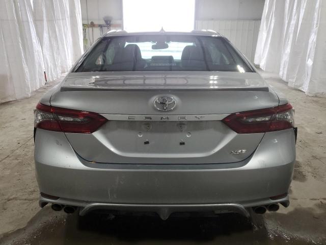 4T1K61AK2PU182442 - 2023 TOYOTA CAMRY XSE SILVER photo 6