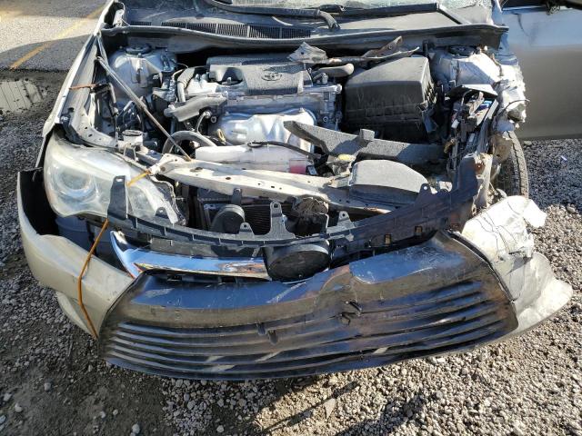 4T4BF1FK6FR469814 - 2015 TOYOTA CAMRY LE GOLD photo 11