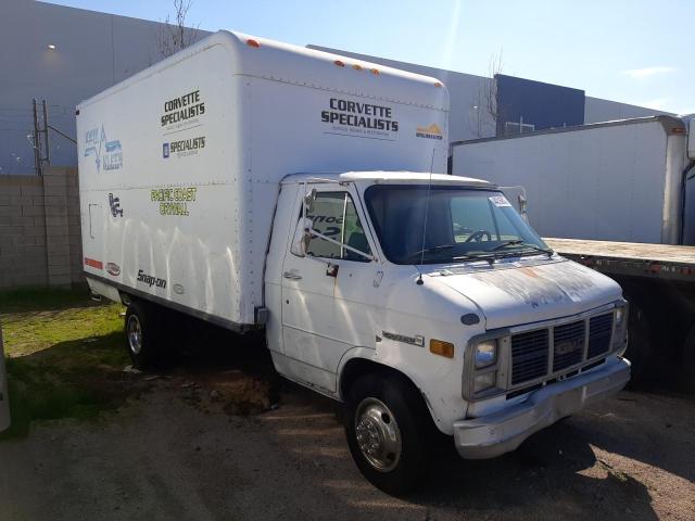 2GDHG31K1J4517999 - 1988 GMC CUTAWAY VA G3500 WHITE photo 4