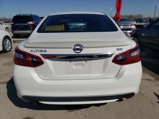 1N4AL3AP2HN318960 - 2017 NISSAN ALTIMA 2.5 WHITE photo 6