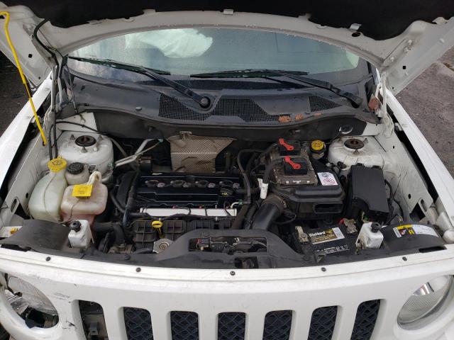 1C4NJPFA8GD719544 - 2016 JEEP PATRIOT LATITUDE WHITE photo 12