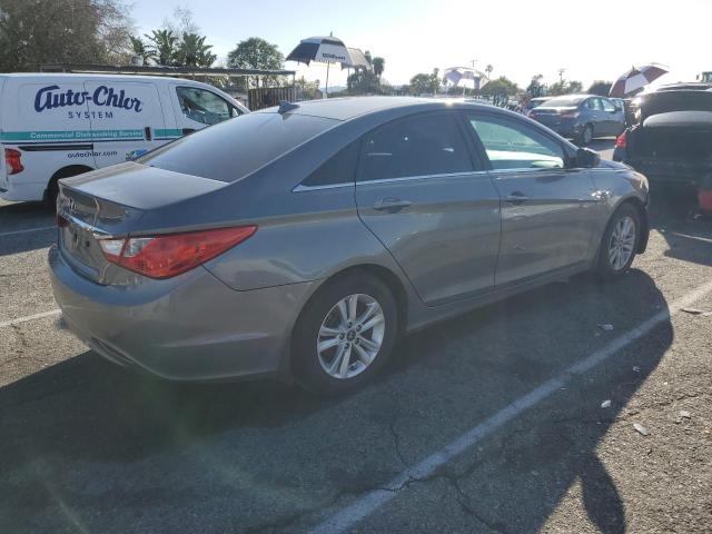 5NPEB4AC6DH698543 - 2013 HYUNDAI SONATA GLS GRAY photo 3