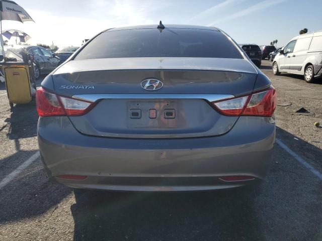 5NPEB4AC6DH698543 - 2013 HYUNDAI SONATA GLS GRAY photo 6