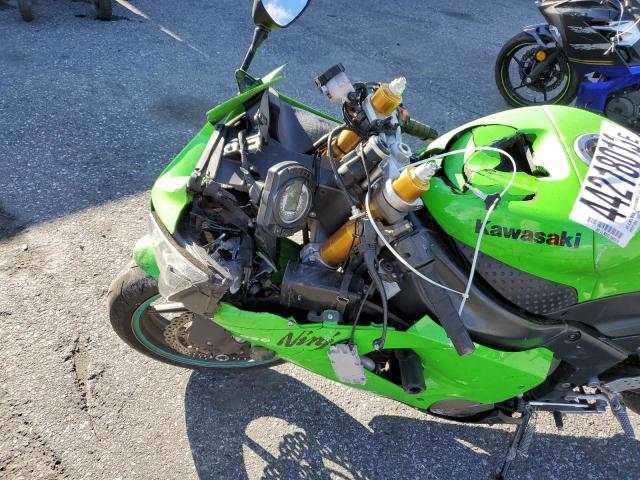 JKBZXJC115A005745 - 2005 KAWASAKI ZX636 C1 GREEN photo 9