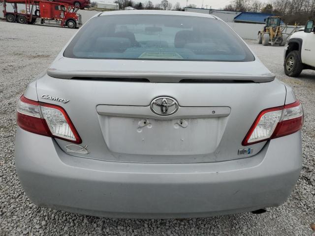 4T1BB46KX8U040234 - 2008 TOYOTA CAMRY HYBRID SILVER photo 6