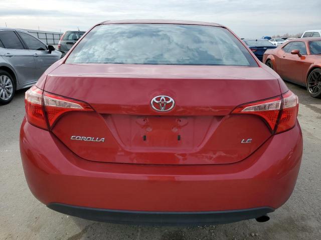 2T1BURHE8JC994244 - 2018 TOYOTA COROLLA L RED photo 6