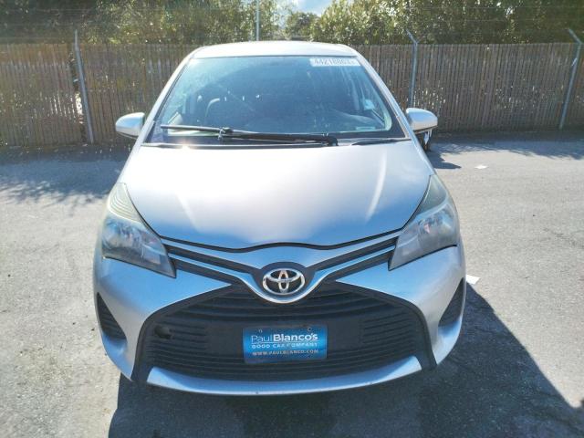 VNKKTUD30FA045400 - 2015 TOYOTA YARIS SILVER photo 5