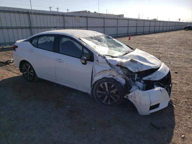 3N1CN8FV0NL821208 - 2022 NISSAN VERSA SR WHITE photo 4