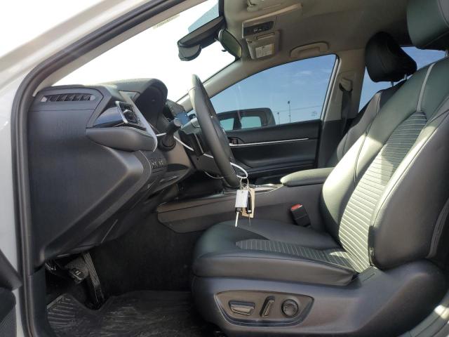 4T1G11AK3PU117491 - 2023 TOYOTA CAMRY SE NIGHT SHADE WHITE photo 7