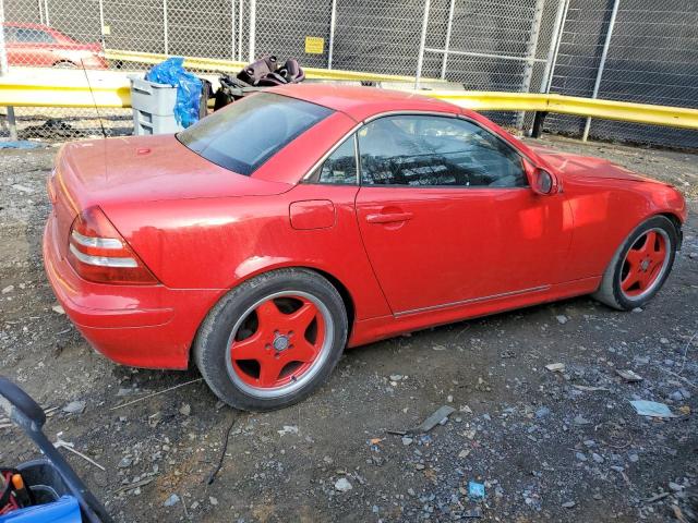 WDBKK65F51F226115 - 2001 MERCEDES-BENZ SLK 320 RED photo 3