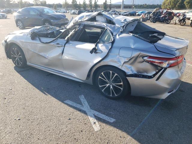 4T1B11HK8KU800327 - 2019 TOYOTA CAMRY L SILVER photo 2