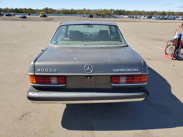 WDBAB53A4EA059357 - 1984 MERCEDES-BENZ 300 CDT GRAY photo 6