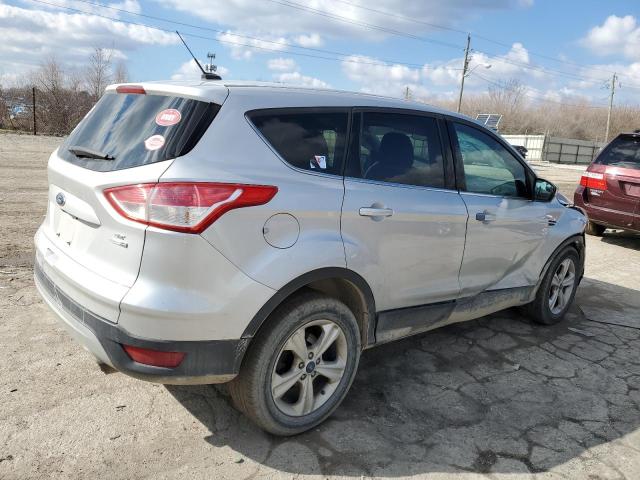 1FMCU9GX8FUB17511 - 2015 FORD ESCAPE SE SILVER photo 3