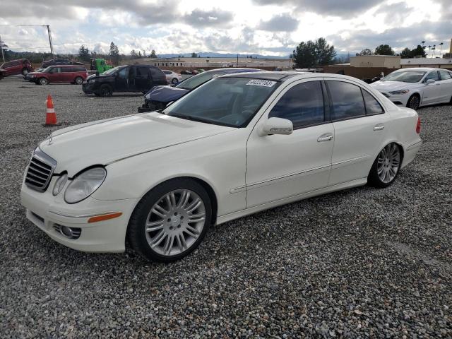 WDBUF72XX8B251853 - 2008 MERCEDES-BENZ E 550 WHITE photo 1