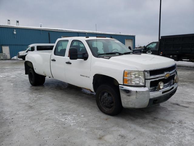 1GCJK73659F102007 - 2009 CHEVROLET SILVERADO K3500 WHITE photo 4