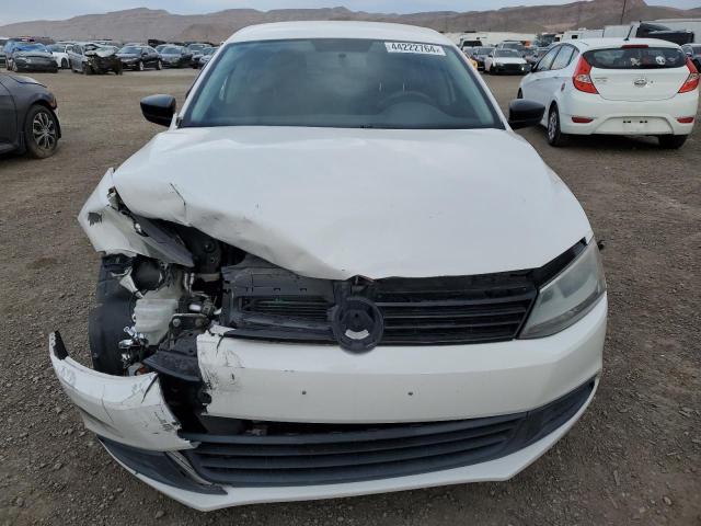 3VW2K7AJXDM414227 - 2013 VOLKSWAGEN JETTA BASE WHITE photo 5