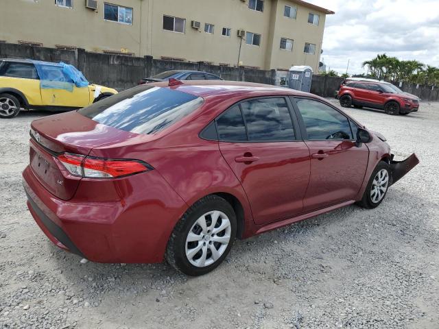 5YFEPMAE9NP370654 - 2022 TOYOTA COROLLA LE RED photo 3