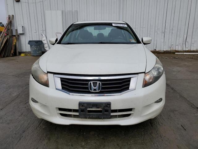 1HGCP36879A043315 - 2009 HONDA ACCORD EXL WHITE photo 5