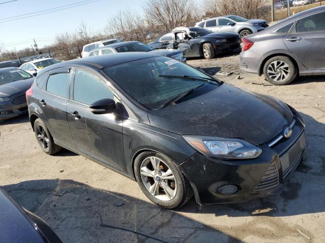 1FADP3K29EL277951 - 2014 FORD FOCUS SE BLACK photo 4