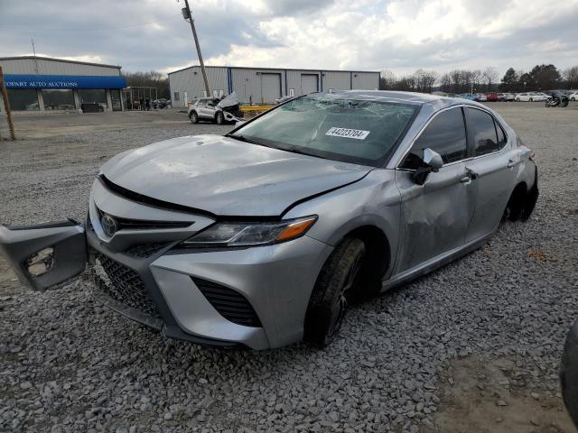 4T1B11HKXKU831966 - 2019 TOYOTA CAMRY L SILVER photo 1