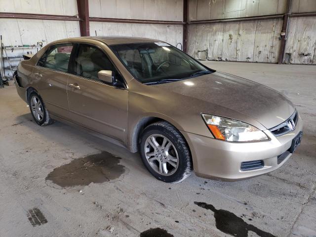 1HGCM56836A039617 - 2006 HONDA ACCORD EX GOLD photo 4