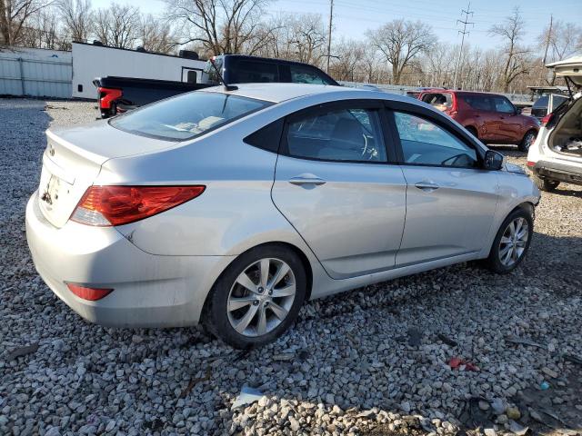 KMHCU4AE7DU453058 - 2013 HYUNDAI ACCENT GLS SILVER photo 3