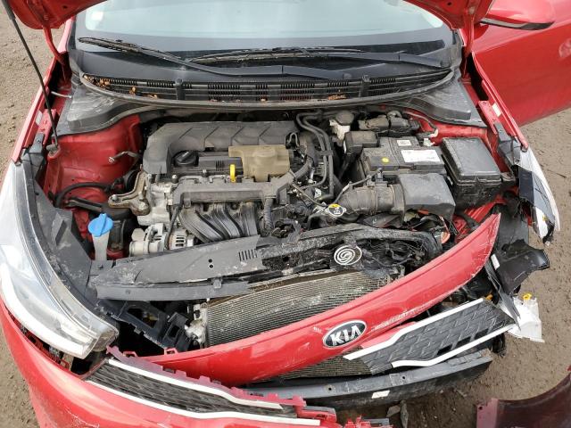 3KPA24AD1LE318678 - 2020 KIA RIO LX RED photo 11