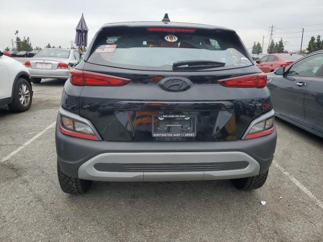 KM8K22AB1PU994929 - 2023 HYUNDAI KONA SE BLACK photo 6