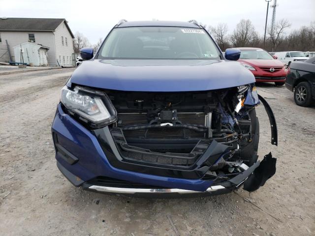 KNMAT2MV5HP591507 - 2017 NISSAN ROGUE S BLUE photo 5