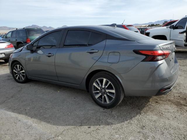 3N1CN8EV0LL860766 - 2020 NISSAN VERSA SV GRAY photo 2