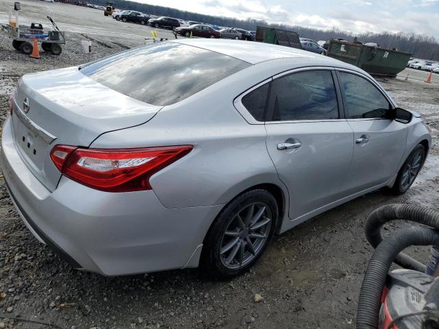 1N4AL3AP3HN332964 - 2017 NISSAN ALTIMA 2.5 SILVER photo 3